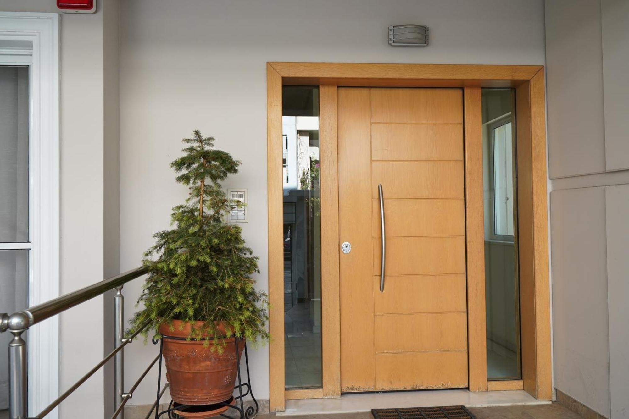 Garden Apartment Next To The Mall -Private Parking Athens Exterior photo
